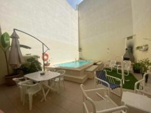 Maisonette with private pool in M'scala – The Best Entire House in Marsascala