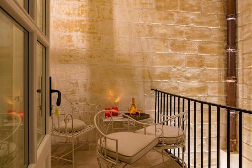 The Snop House – The Best Guesthouse in Senglea