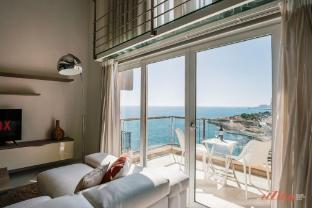 Scenic Seafront Duplex Apartment in Sliema – The Best Apartment/Flat in Sliema