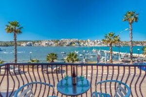 GetawaysMalta - Harbour Lights Seafront 2-bedroom Apartment in St Pauls Bay – The Best Apartment/Flat in St. Paul's Bay