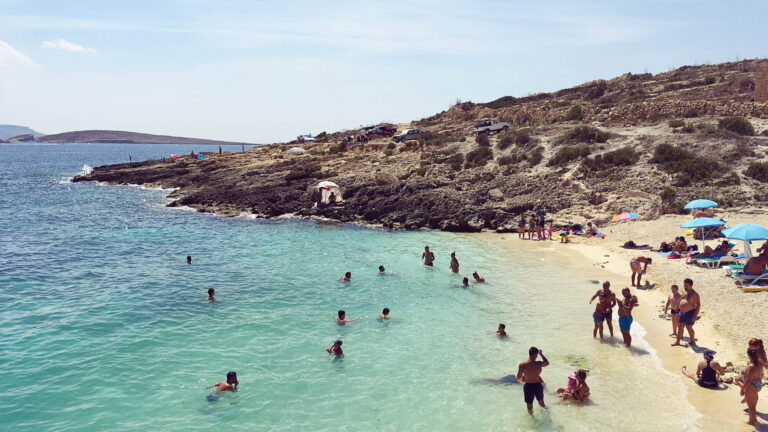 Ħondoq ir-Rummien - Crystal Waters in Gozo